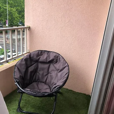 Location 4 Pers Piscine شقة